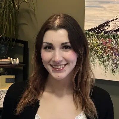 Chiropractor-Auburn-WA-Julianna-Matney